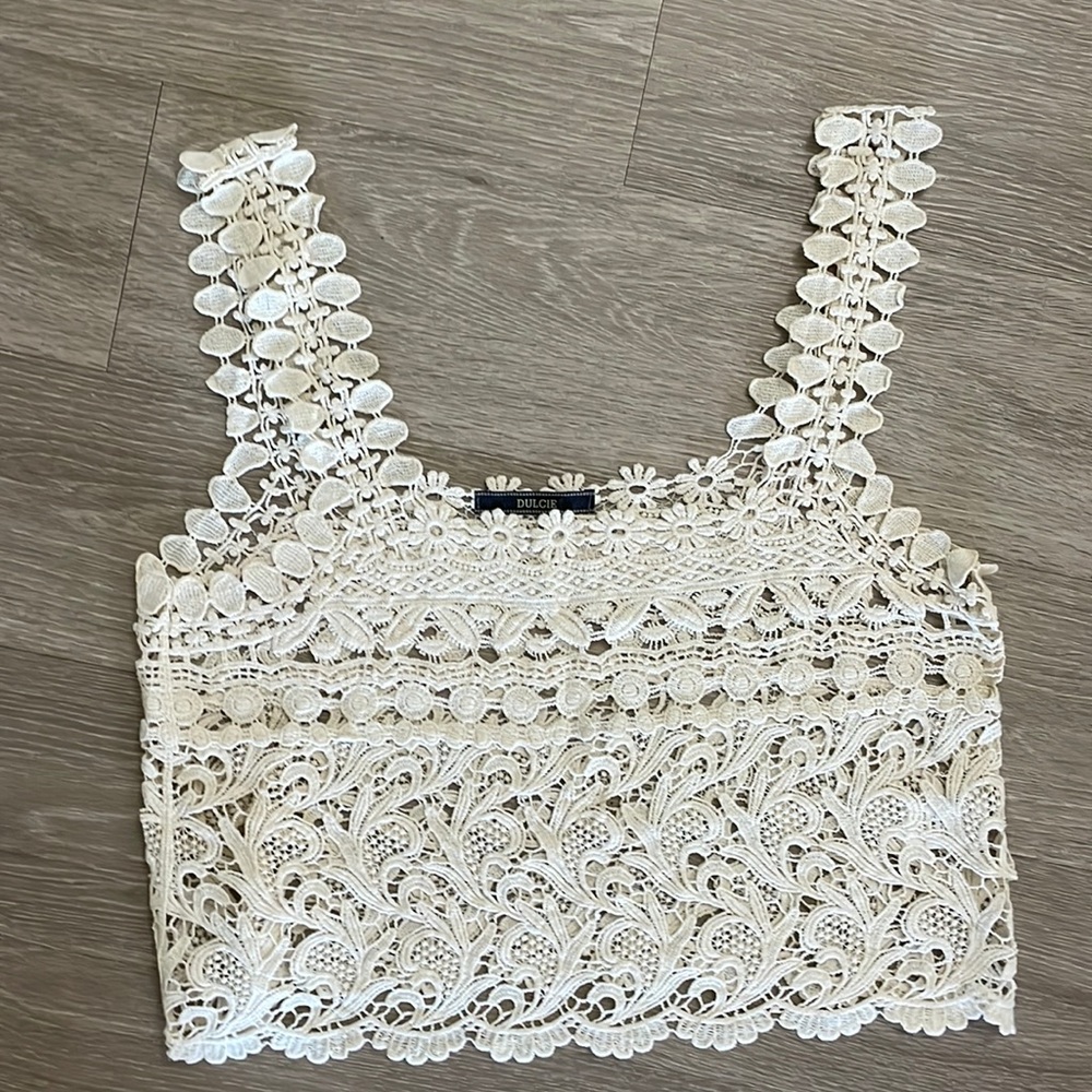 Dulce crocheted crop top